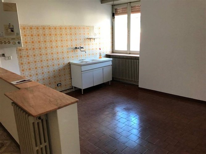 TRILOCALE centro paese Alzano Lombardo