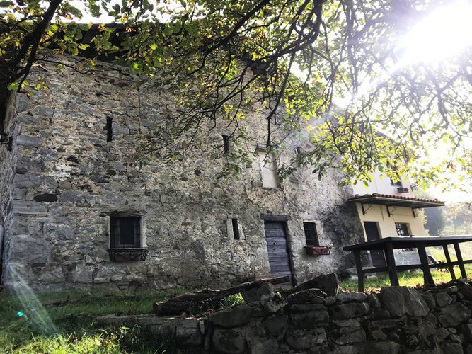 RUSTICO/BAITA/CASELLO CON 22.000 DI TERRENO San Pellegrino Terme