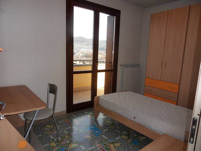 QUADRILOCALE CON CANTINA E BOX DOPPIO Albano Sant'Alessandro