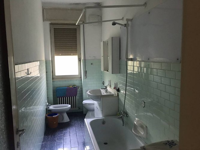 Ampio Bilocale con Cucina Separata Alzano Lombardo