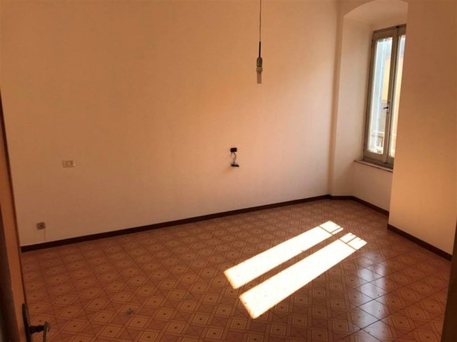 TRILOCALE centro paese Alzano Lombardo