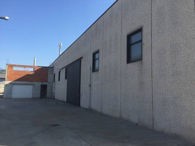 Capannone Scanzorosciate