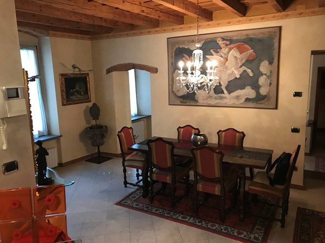 ESCLUSIVO APPARTAMENTO Scanzorosciate