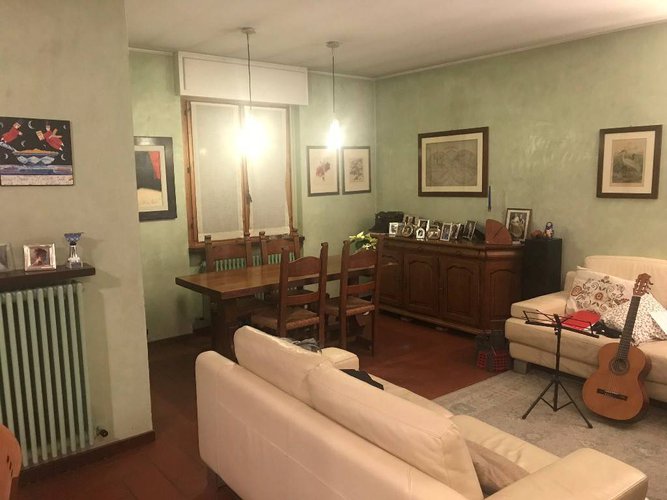 TRILOCALE CON CAMINO Scanzorosciate