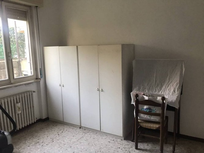 Ampio Bilocale con Cucina Separata Alzano Lombardo