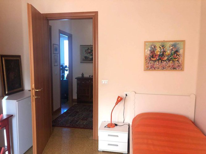 TRILOCALE COMPLETAMENTE RISTRUTTURATO CON BALCONI E CANTINA Bergamo