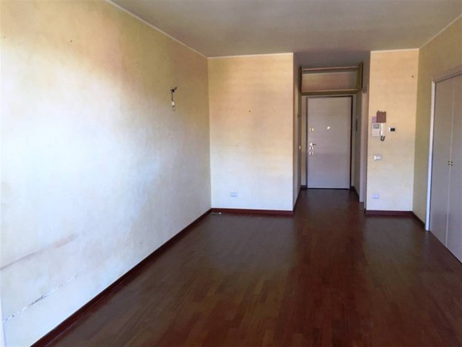 Ampia Soluzione Nembro