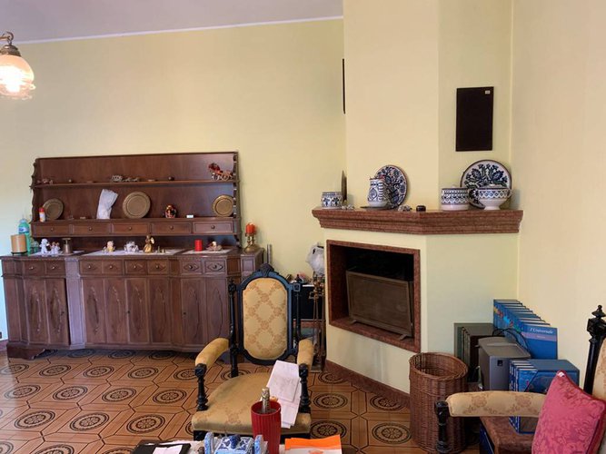 AMPIO QUADRILOCALE CON MAGAZZINO SOTTOSTANTE Bergamo