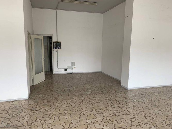 NEGOZIO VICINANZE UNIVERSITA' Bergamo