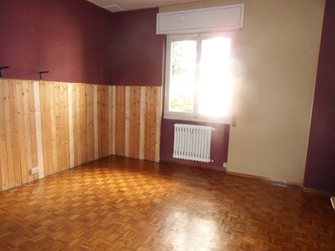 QUADRILOCALE CON BALCONE E CANTINA Bergamo