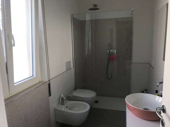 TRILOCALE COMPLETAMENTE RIMESSO A NUOVO Alzano Lombardo