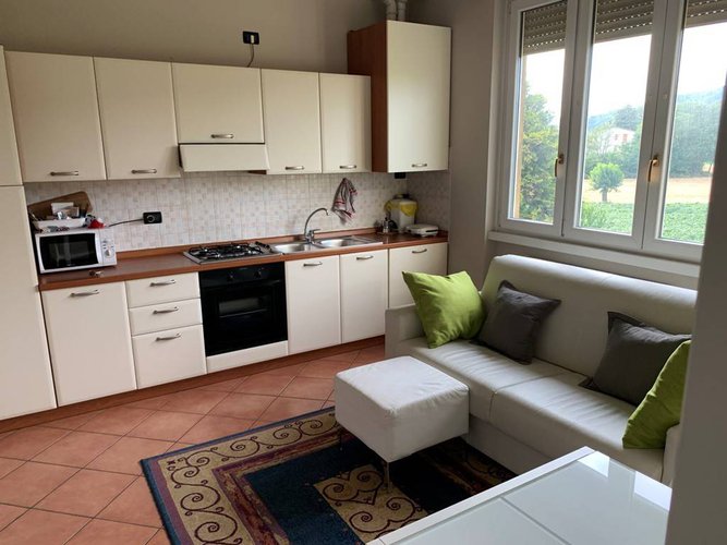 BILOCALE CON BOX E CANTINA Bergamo