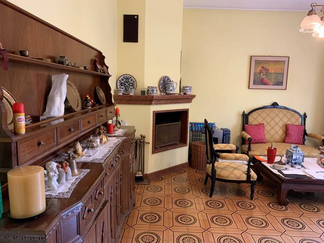 AMPIO QUADRILOCALE CON MAGAZZINO SOTTOSTANTE Bergamo