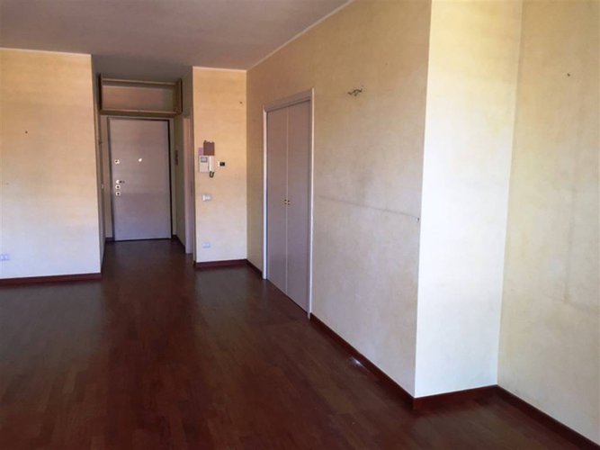 Ampia Soluzione Nembro