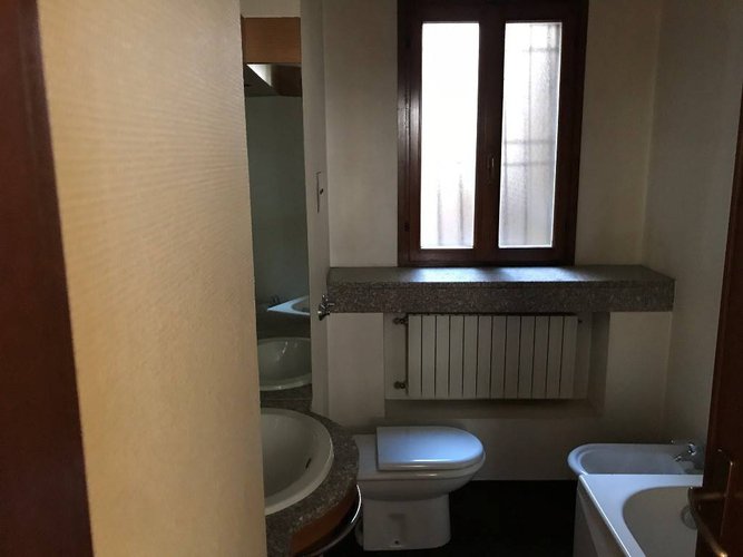 AMPIO SOLUZIONE IMMOBILIARE FRAZIONABILE Bergamo