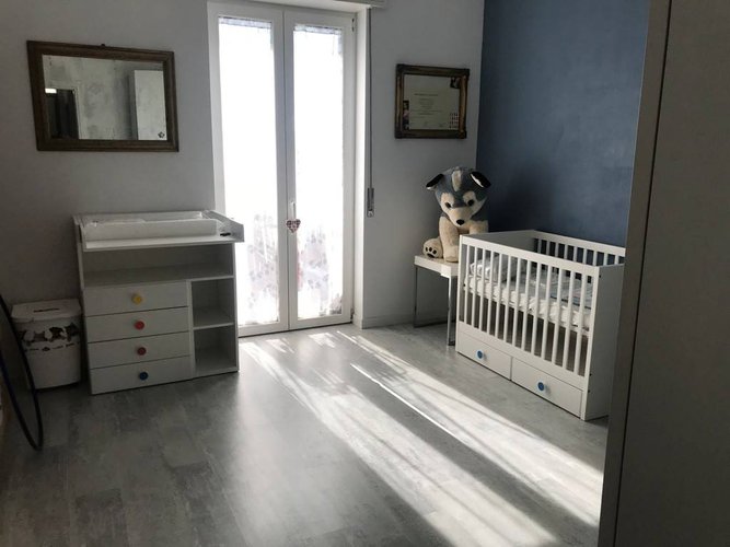 TRILOCALE COMPLETAMENTE RIMESSO A NUOVO Alzano Lombardo