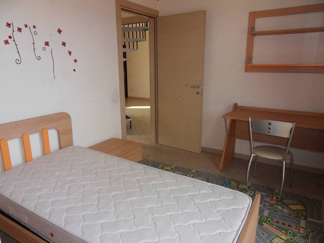 QUADRILOCALE CON CANTINA E BOX DOPPIO Albano Sant'Alessandro