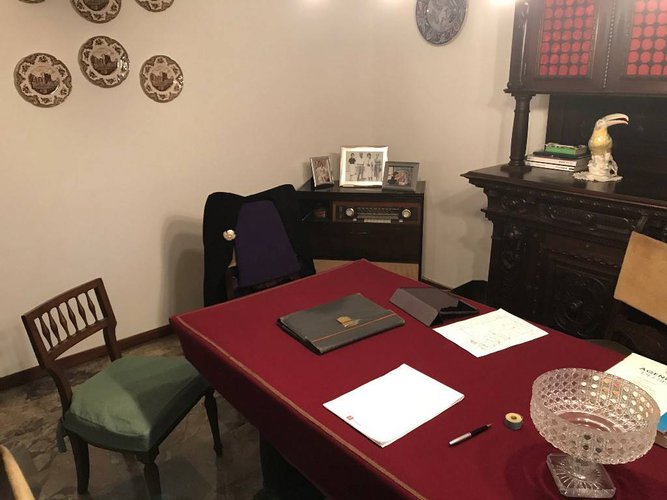 AMPIO APPARTAMENTO MQ. 250 Bergamo