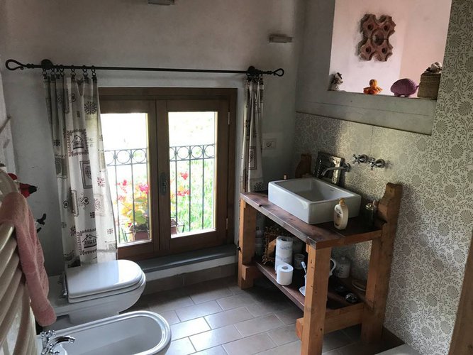 VILLA SINGOLA con 900 mq. di giardino Alzano Lombardo