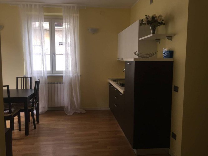 Signorile bilocale con box Nembro