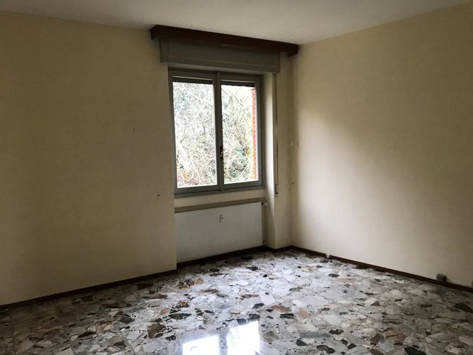 AMPIO QUADRILOCALE SECONDO ED ULTIMO PIANO Scanzorosciate