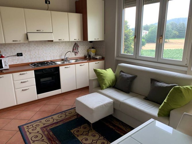 BILOCALE CON BOX E CANTINA Bergamo