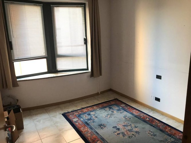 AMPIO QUADRILOCALE A DUE PASSI DA P.ZA PONTIDA Bergamo