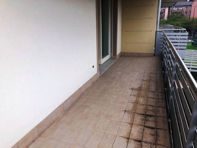 TRILOCALE NUOVO, DOPPI SERVIZI, TERRAZZA VIVIBILE Bergamo