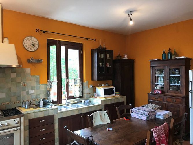 VILLA SINGOLA con 900 mq. di giardino Alzano Lombardo