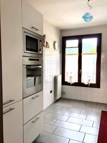 Trilocale con introvabile terrazza vivibile e box doppio Alzano Lombardo