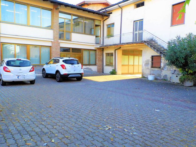 In centro a Castelli Calepio (frazione Quintano) Castelli Calepio