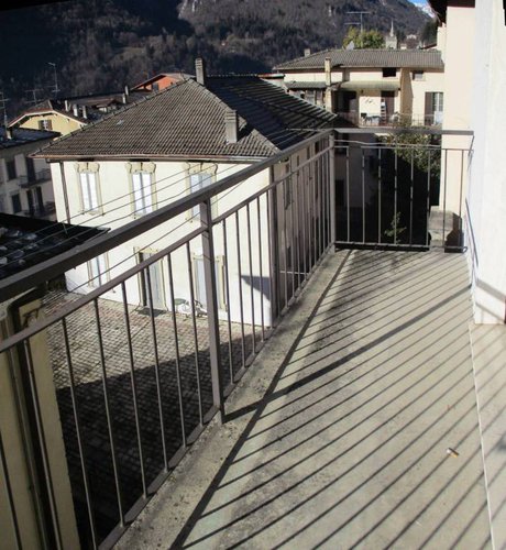Casa indipendente Piazza Brembana