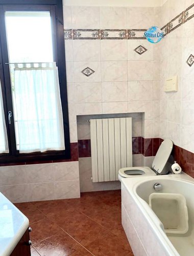 Trilocale con introvabile terrazza vivibile e box doppio Alzano Lombardo