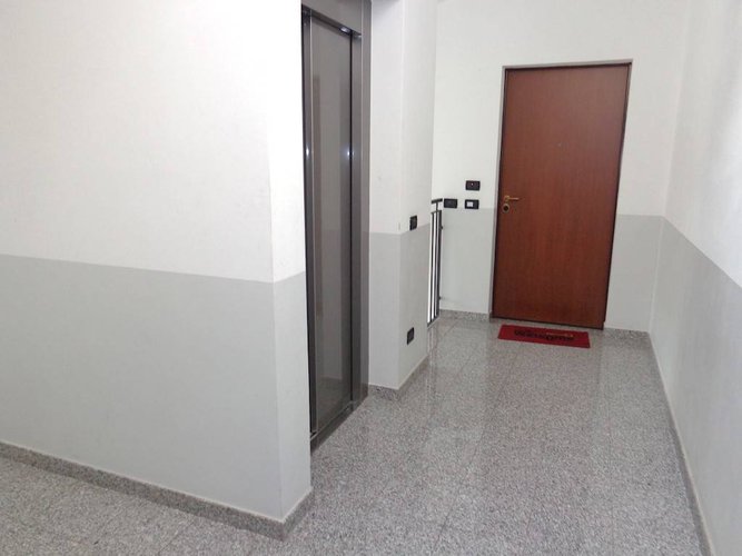 LIBERO SUBITO!!!COLOGNO TRILOCALE CON BOX DOPPIO E TERRAZZO Cologno al Serio