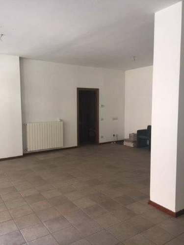 Negozio Alzano Lombardo