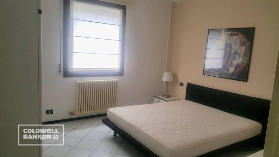 2 locali in vendita a Bergamo, Malpensata Bergamo