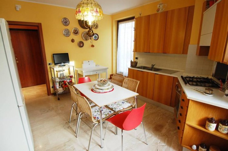 0807 Bergamo trilocale centrale con terrazzo 50mq Bergamo