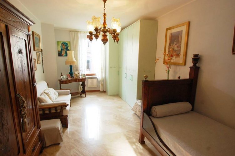 0807 Bergamo trilocale centrale con terrazzo 50mq Bergamo