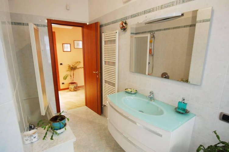 0807 Bergamo trilocale centrale con terrazzo 50mq Bergamo