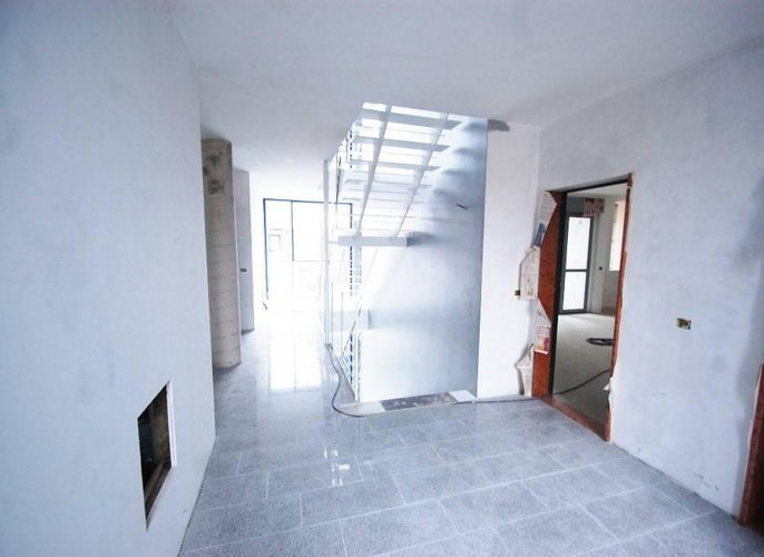 0866 Bergamo via Corridoni trilocale di 110mq Bergamo