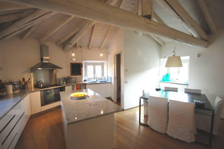 0947 Bergamo trilocale completamente ristrutturato di 150mq Bergamo