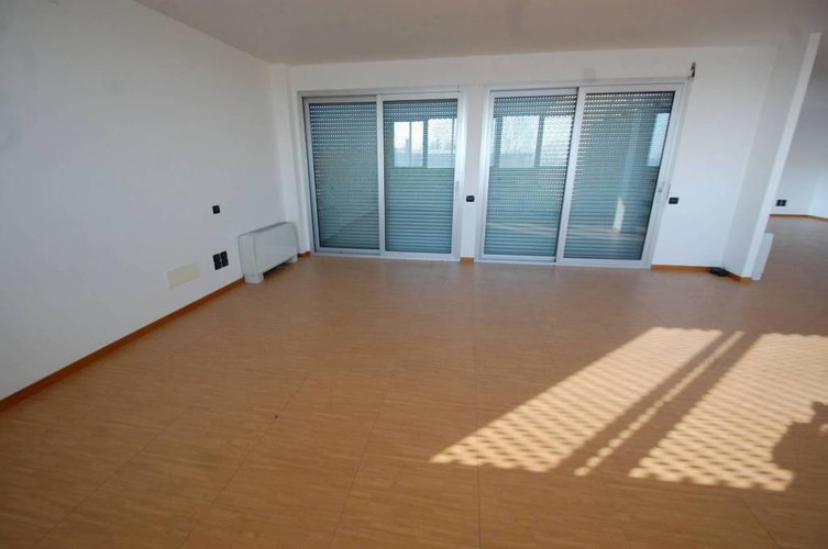 A660P Lallio ufficio open space 170mq Lallio