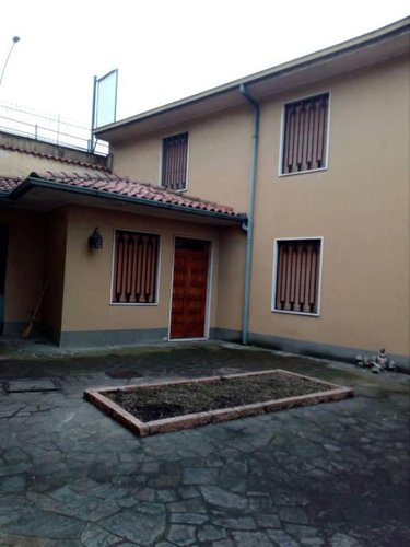 0986M Alzano Lombardo cielo terra di 911mq Alzano Lombardo