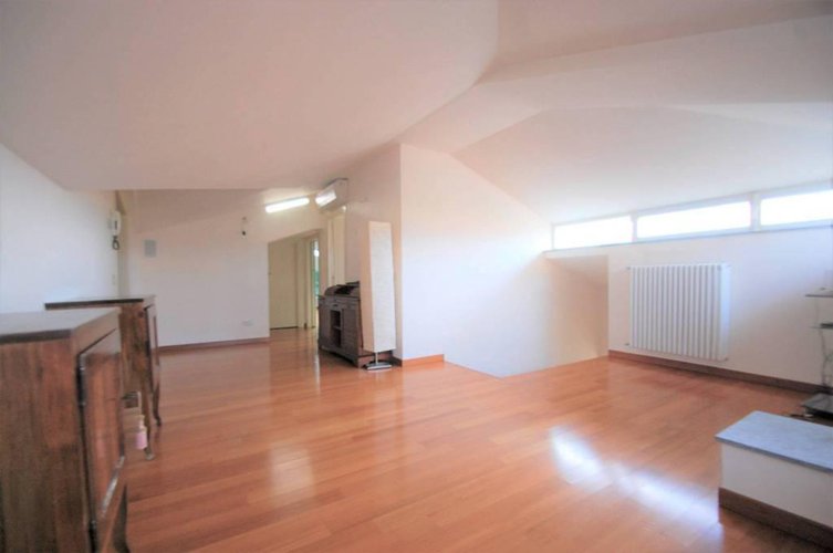 1011 Bergamo attico di 297mq Bergamo