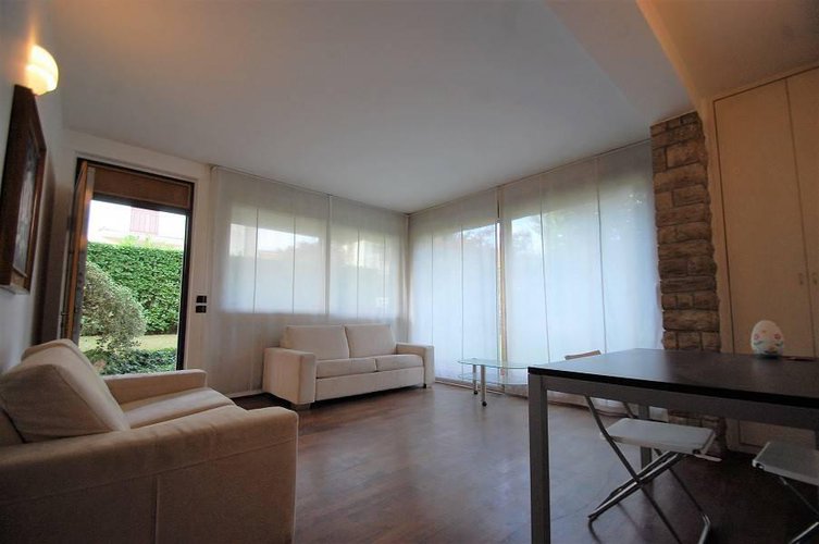 1013 Bergamo Conca Fiorita villa in vendita con giardino Bergamo