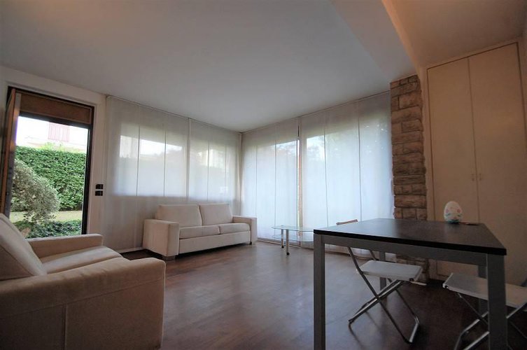 1013 Bergamo Conca Fiorita villa in vendita con giardino Bergamo