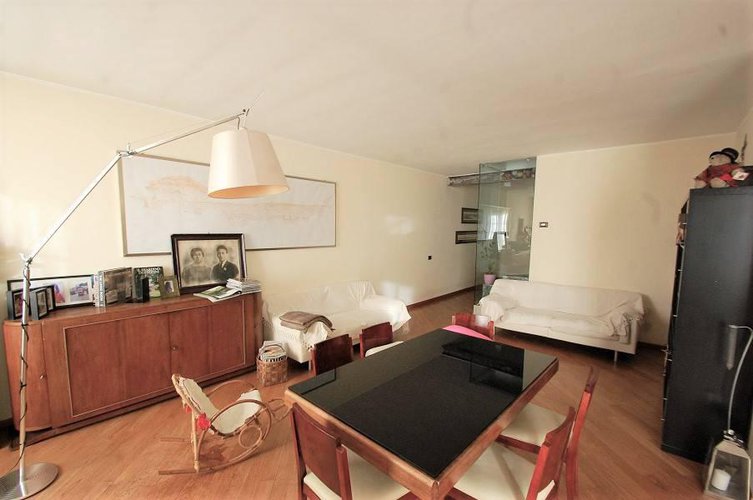 Cenate Sotto pentalocale di 190 in Castello Cenate Sotto