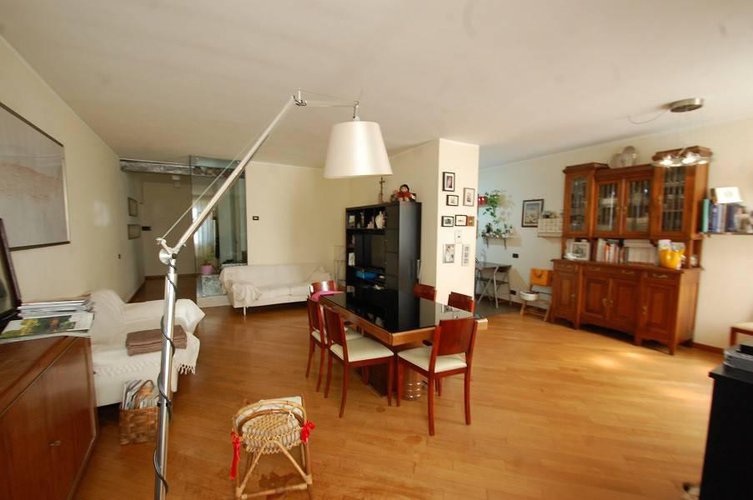 Cenate Sotto pentalocale di 190 in Castello Cenate Sotto