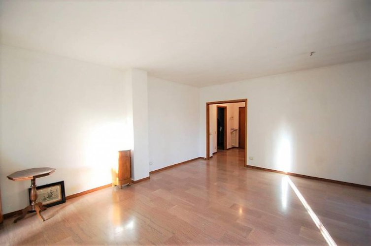 1048 Bergamo centrale pentalocale di 150mq Bergamo