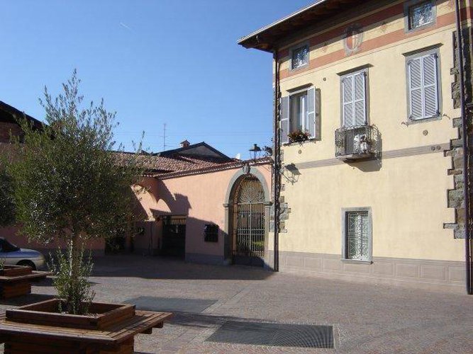 1053C Ambivere immobile cielo terra da ristrutturare Ambivere